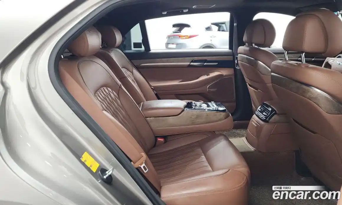 Genesis G90 2020 3.8 Автомат в Москве № 615756, фото 12