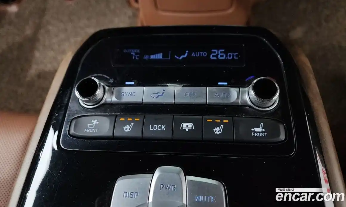 Genesis G90 2020 3.8 Автомат в Москве № 615756, фото 18