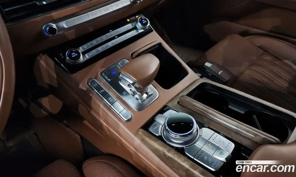 Genesis G90 2020 3.8 Автомат в Москве № 615756, фото 9