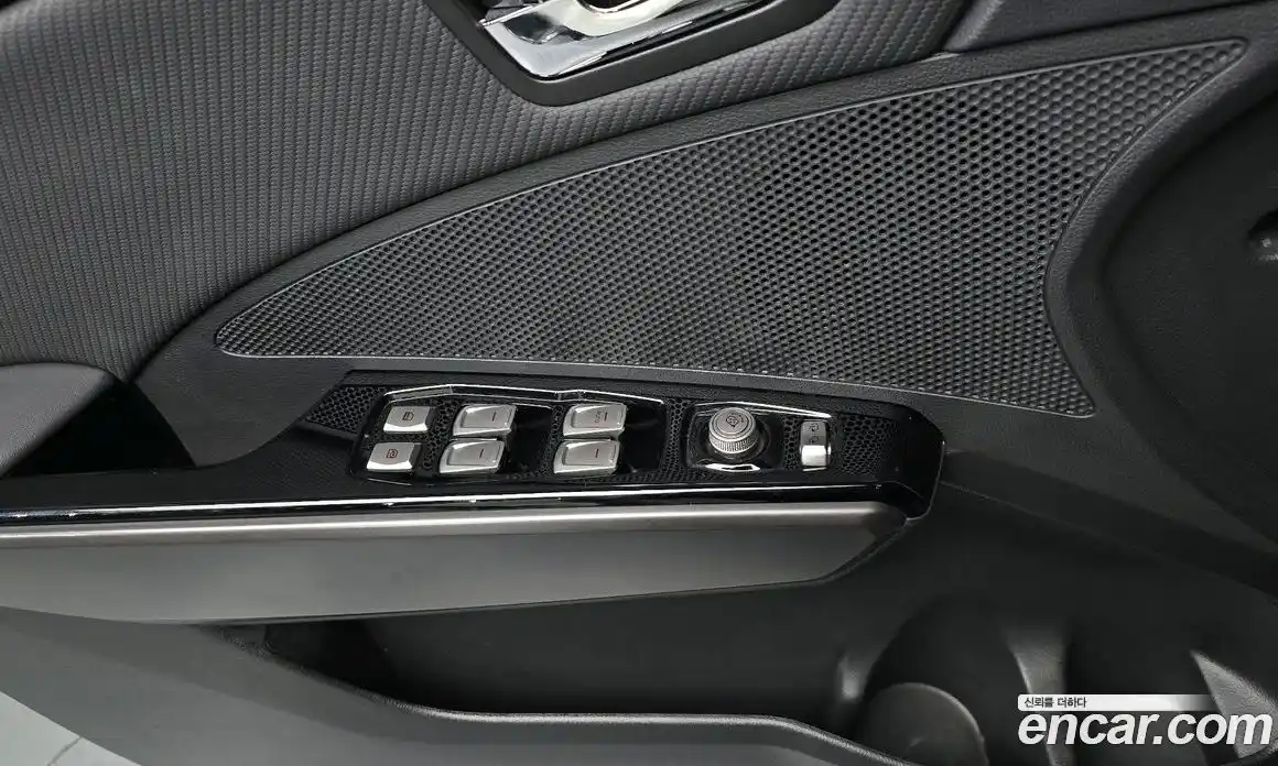 SsangYong TIBOLI 2019 1.6 Автомат в Москве № 616400, фото 18