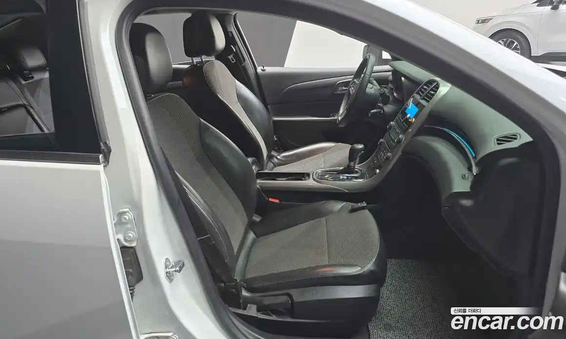 Chevrolet Malibu 2015 2.0 Автомат в Москве № 616403, фото 10