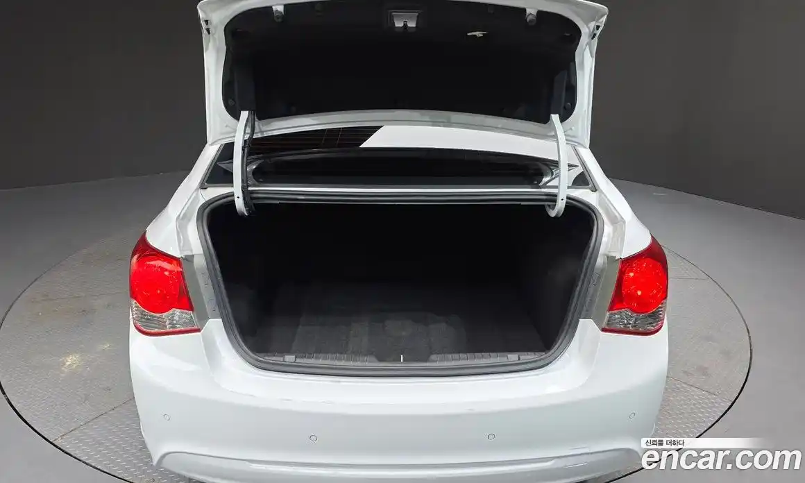 Chevrolet Cruze 2014 1.8 Автомат в Москве № 616408, фото 20