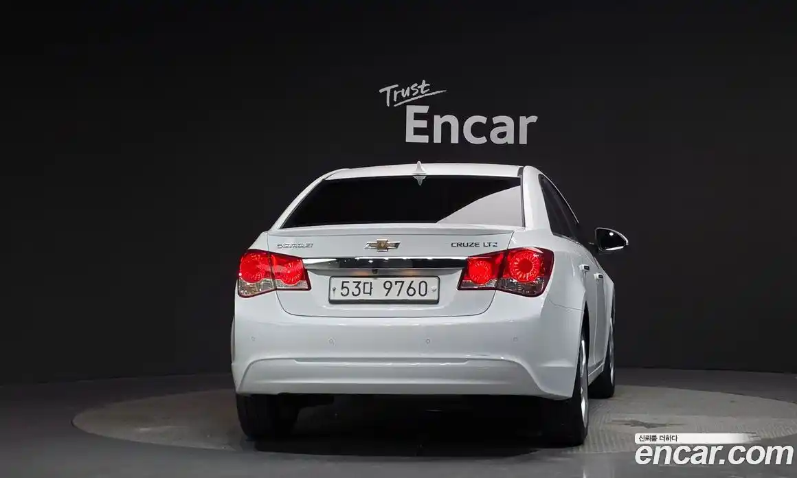 Chevrolet Cruze 2014 1.8 Автомат в Москве № 616408, фото 4