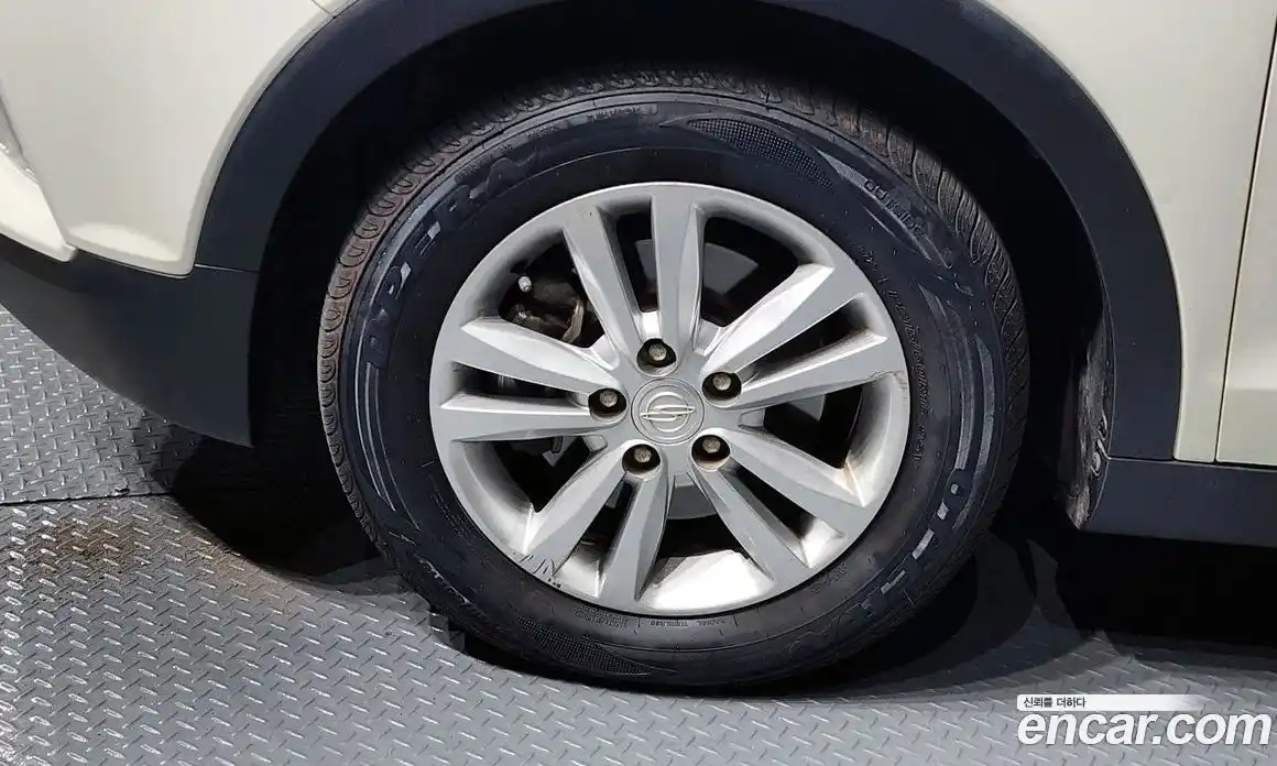 SsangYong TIBOLI 2016 1.6 Автомат в Москве № 617284, фото 5