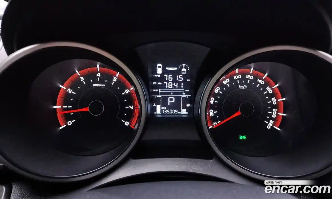 SsangYong TIBOLI 2016 1.6 Автомат в Москве № 617284, фото 8