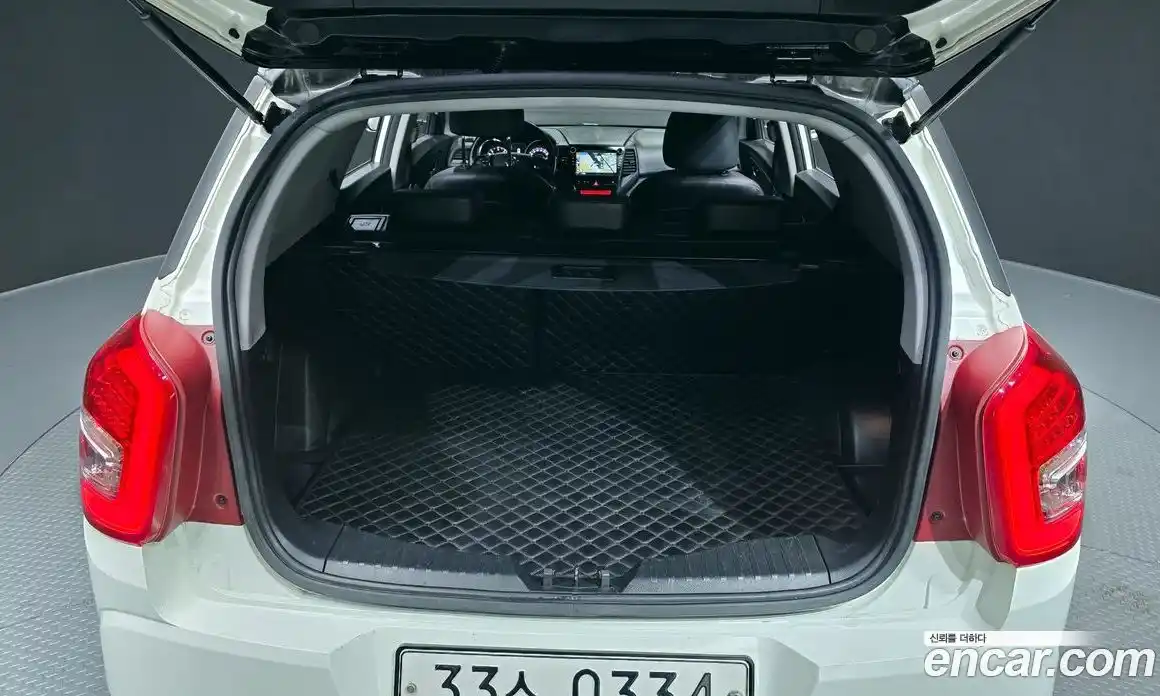 SsangYong TIBOLI 2016 1.6 Автомат в Москве № 617388, фото 20