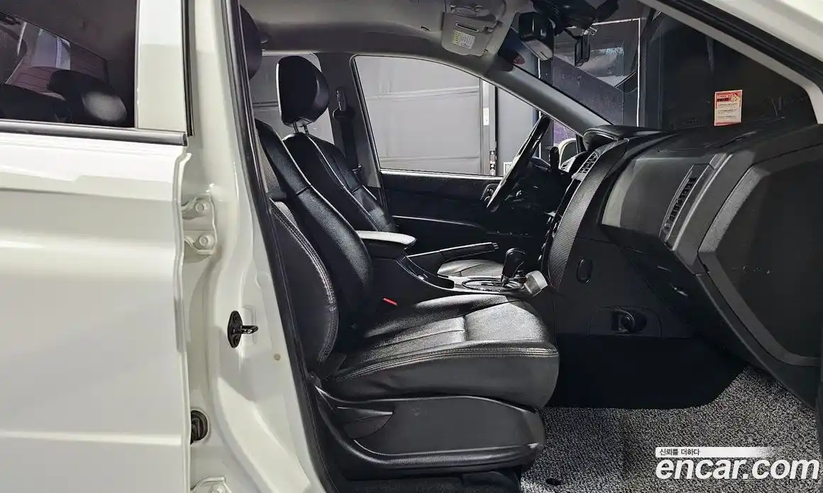 SsangYong Korando 2016 2.0 Автомат в Москве № 617429, фото 11