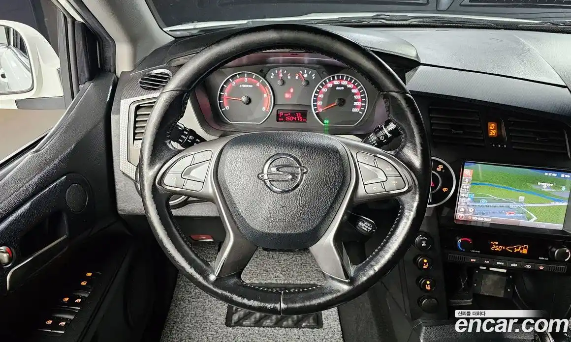 SsangYong Korando 2016 2.0 Автомат в Москве № 617429, фото 13