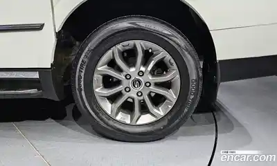 SsangYong Korando 2016 2.0 Автомат в Москве № 617429, миниатюра 5