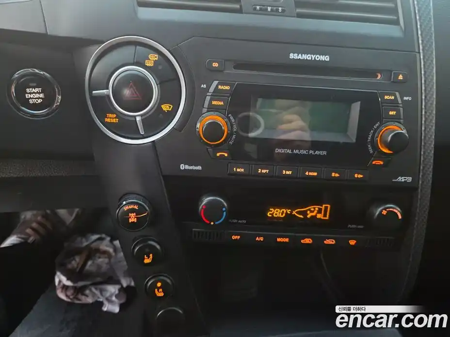 SsangYong Korando 2015 2.0 Автомат в Москве № 618033, фото 13