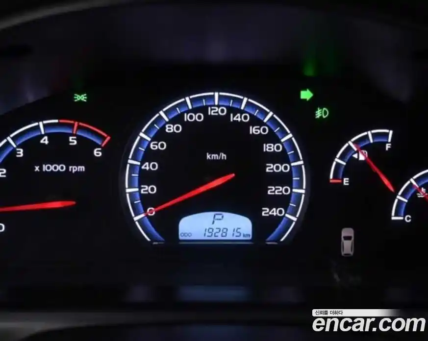 SsangYong Rexton 2016 2.2 Автомат в Москве № 618037, фото 14