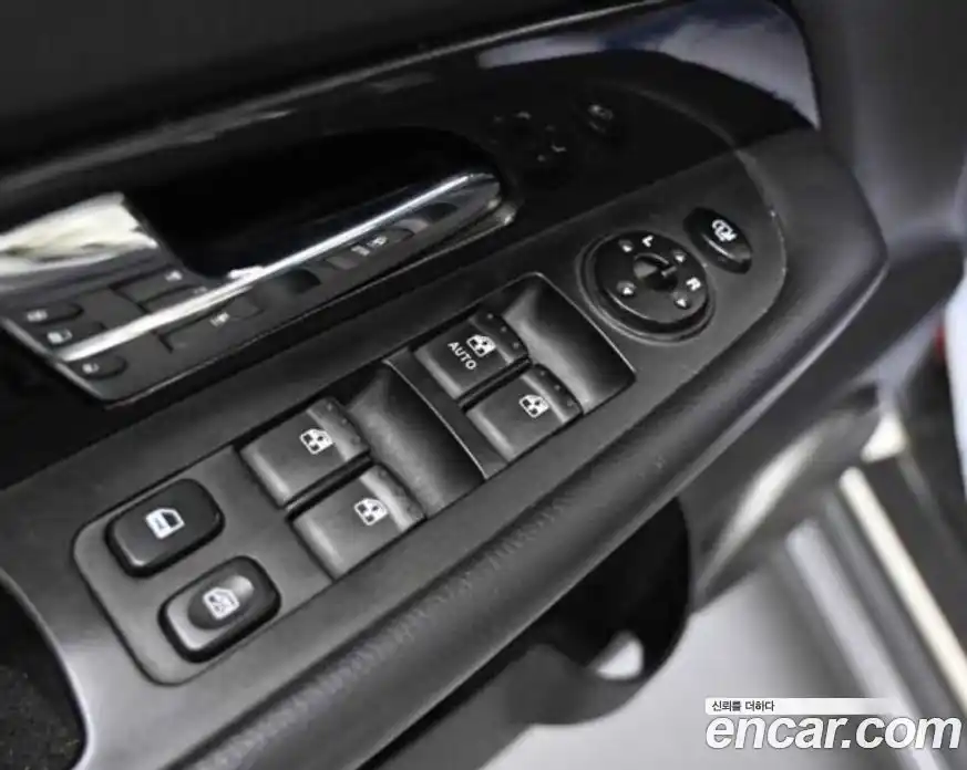 SsangYong Rexton 2016 2.2 Автомат в Москве № 618037, фото 9