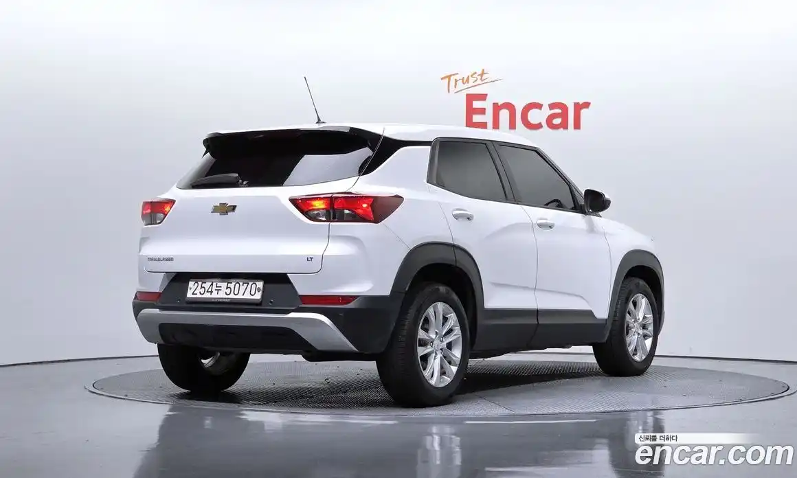 Chevrolet TrailBlazer 2021 1.2 Автомат в Москве № 618535, фото 2