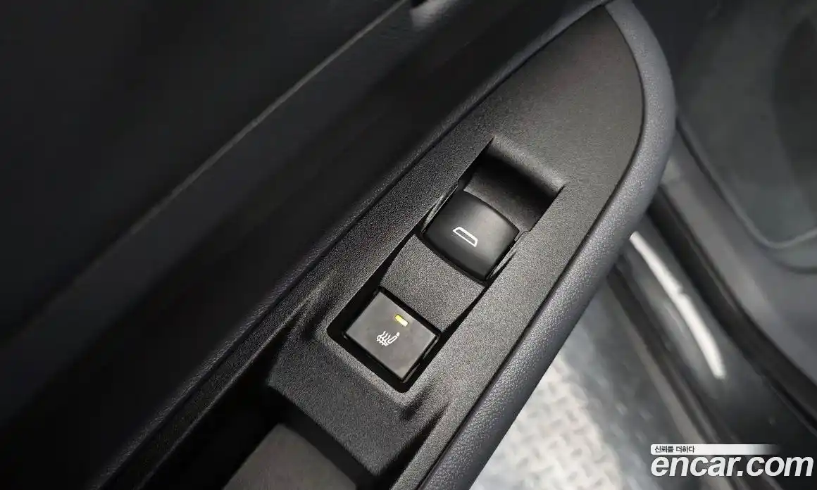 Chevrolet Bolt EV 2021 0.2 Автомат в Москве № 618558, фото 17