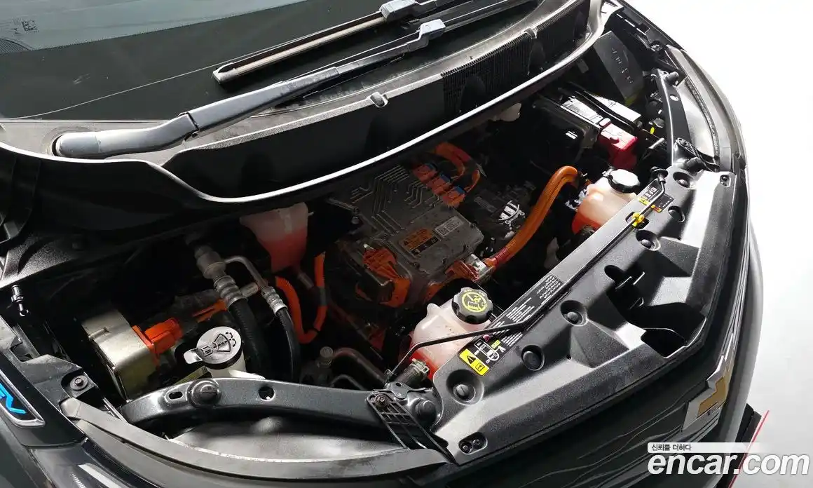 Chevrolet Bolt EV 2021 0.2 Автомат в Москве № 618558, фото 6