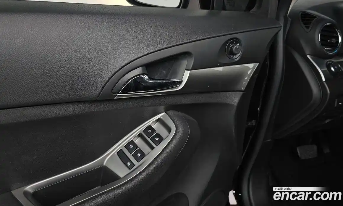 Chevrolet Orlando 2014 2.0 Автомат в Москве № 618642, фото 17