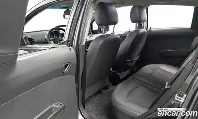 Chevrolet Spark 2014 1.0 Автомат в Москве № 618840, миниатюра 12