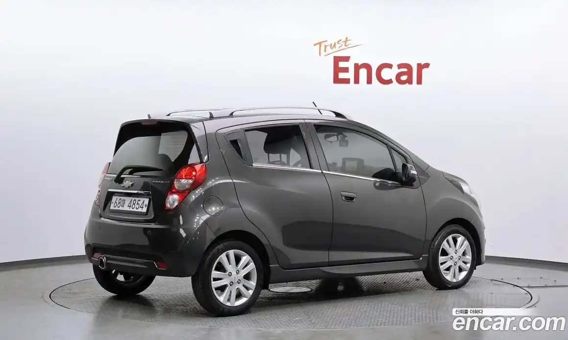 Chevrolet Spark 2014 1.0 Автомат в Москве № 618840, фото 2
