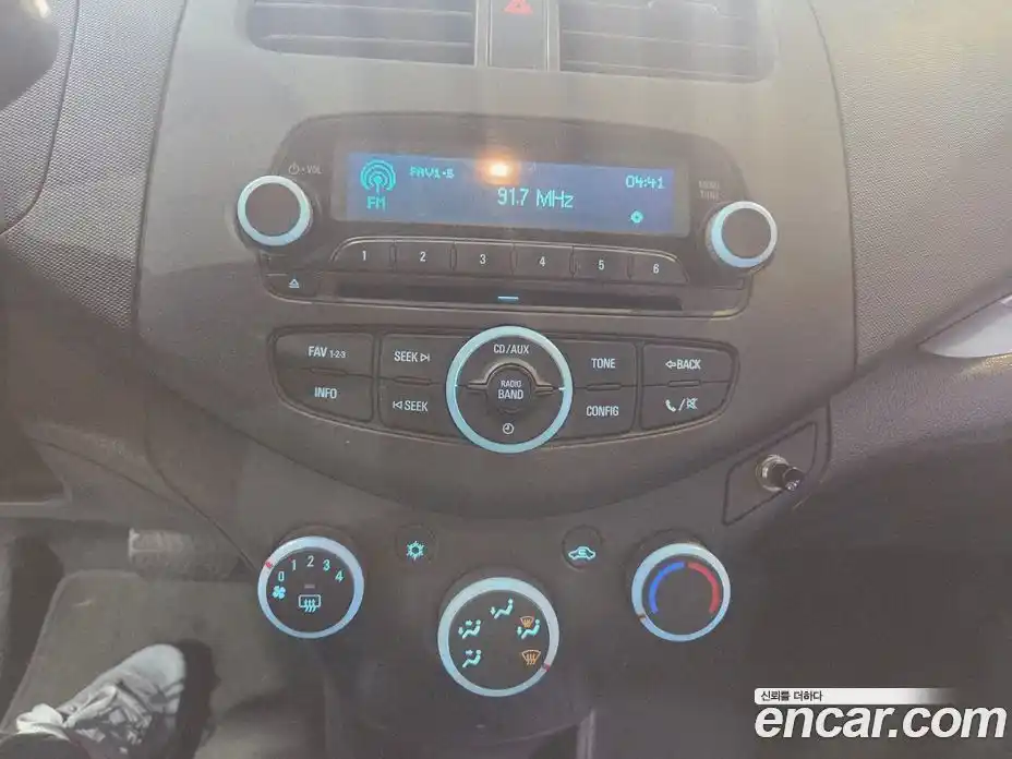 Chevrolet Spark 2013 1.0 Автомат в Москве № 619022, фото 9