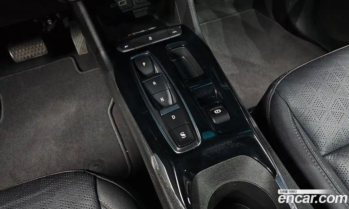 Chevrolet Bolt EV 2022 0.2 Автомат в Москве № 619079, фото 9