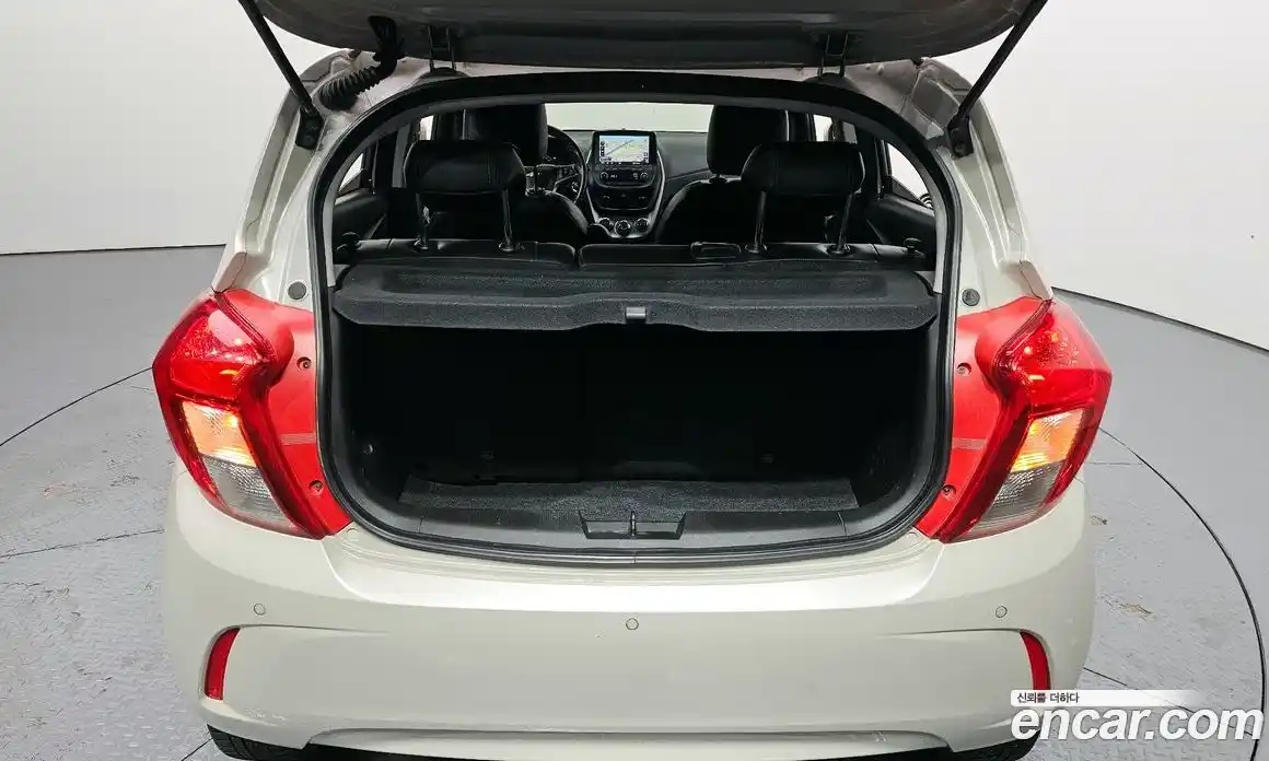 Chevrolet Spark 2016 1.0 Автомат в Москве № 619092, фото 20