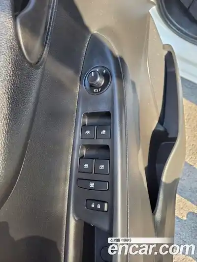 Chevrolet Spark 2016 1.0 Автомат в Москве № 619259, миниатюра 5