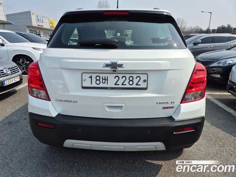 Chevrolet Trax 2014 1.4 Автомат в Москве № 619278, фото 4