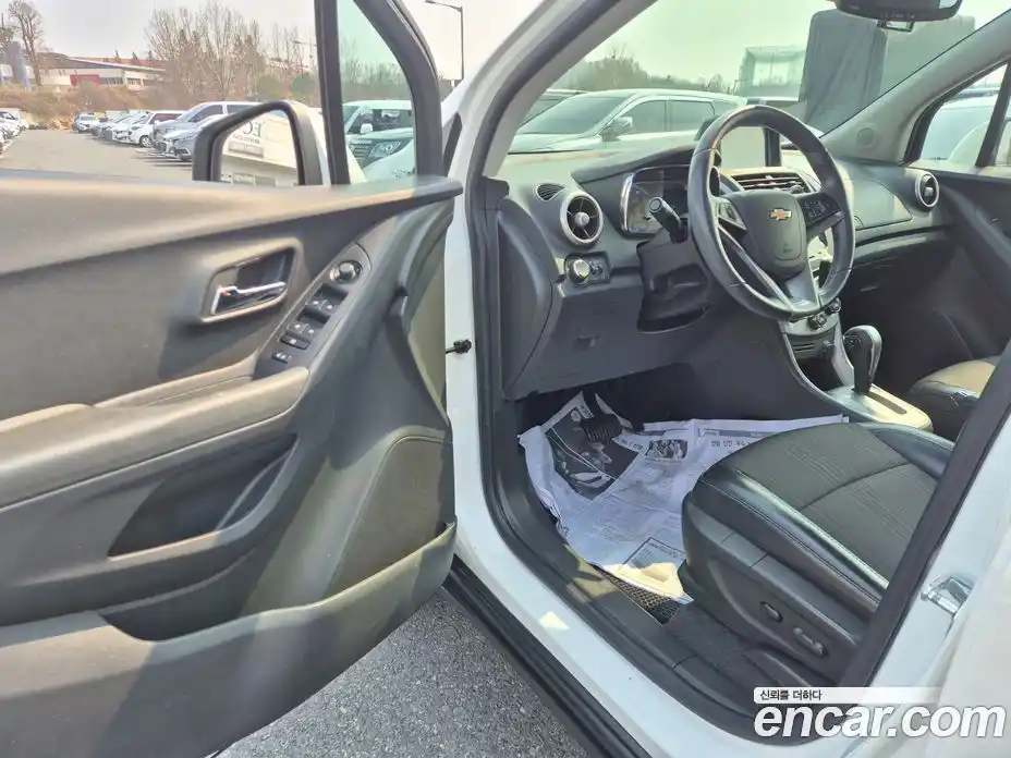 Chevrolet Trax 2014 1.4 Автомат в Москве № 619278, фото 10