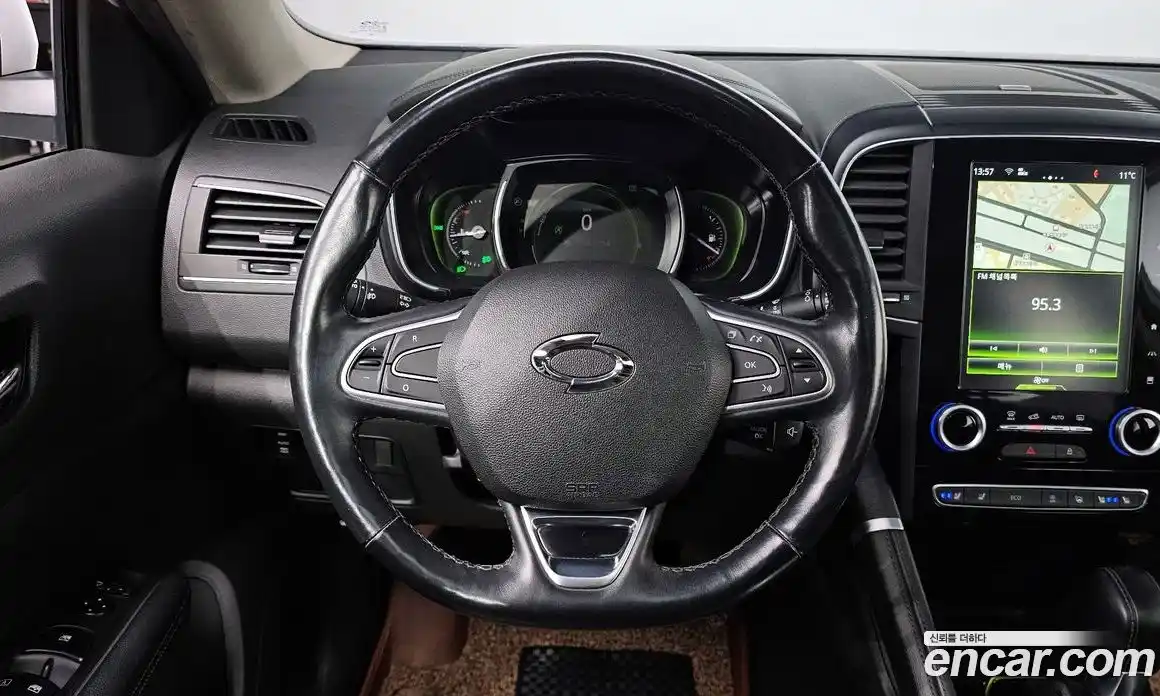 Renault QM6 2017 2.0 Автомат в Москве № 619965, фото 13