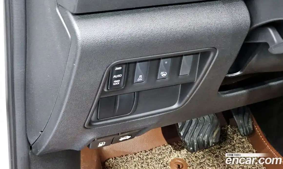 Renault QM6 2017 2.0 Автомат в Москве № 619965, фото 14