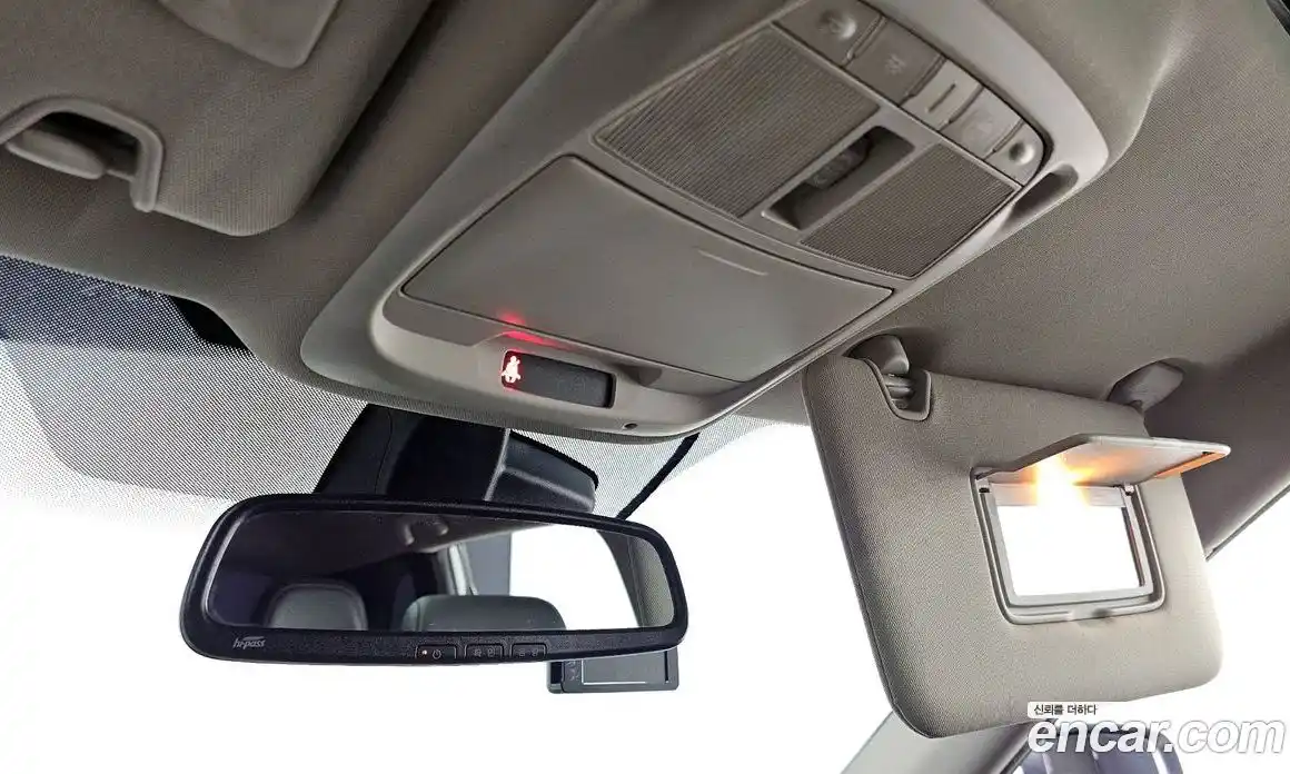 Renault QM6 2017 2.0 Автомат в Москве № 619965, фото 17