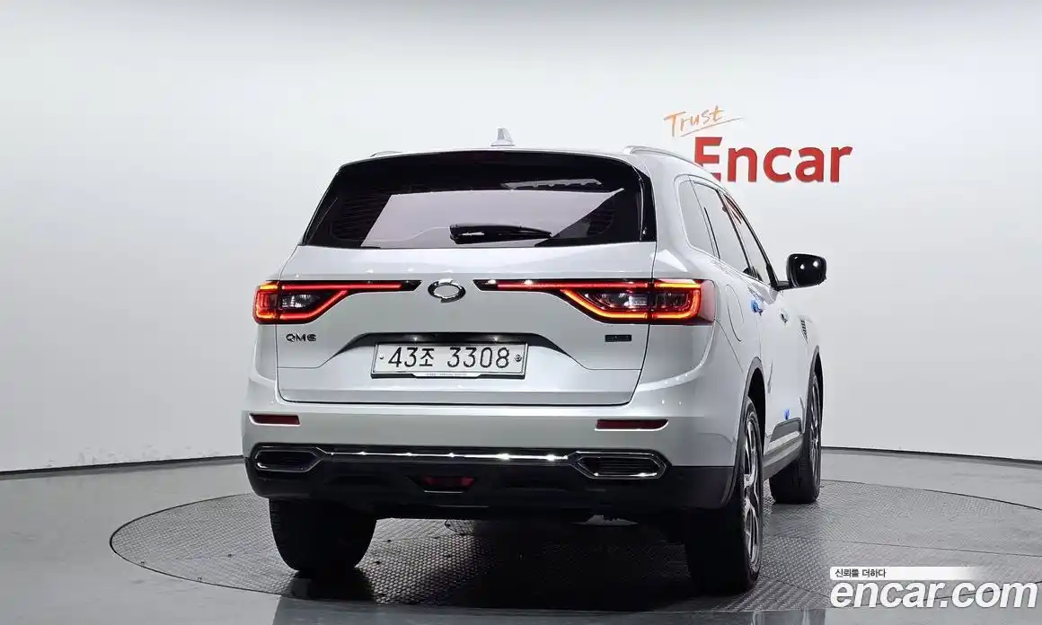 Renault QM6 2017 2.0 Автомат в Москве № 619965, фото 4