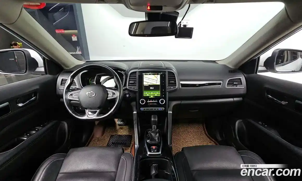 Renault QM6 2017 2.0 Автомат в Москве № 619965, фото 7