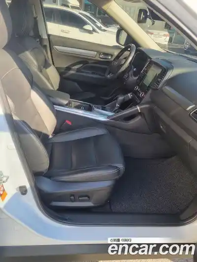 Renault QM6 2022 2.0 Автомат в Москве № 620258, миниатюра 11