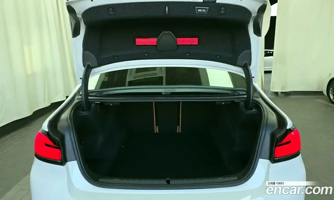 BMW 5-Series 2022 2.0 Автомат в Москве № 621056, фото 20