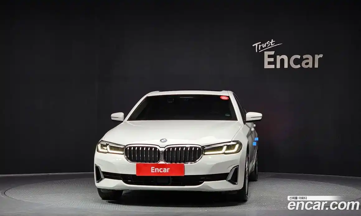 BMW 5-Series 2022 2.0 Автомат в Москве № 621056, фото 3