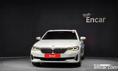 BMW 5-Series 2022 2.0 Автомат в Москве № 621056, миниатюра 3