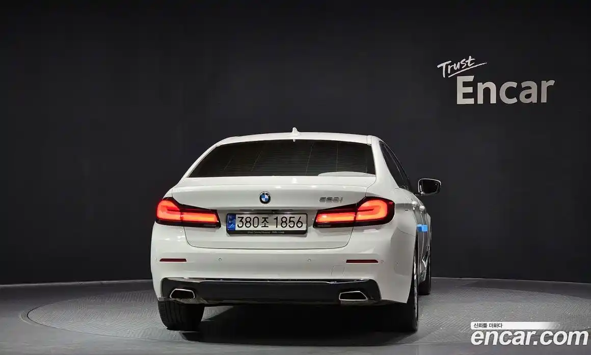 BMW 5-Series 2022 2.0 Автомат в Москве № 621056, фото 4