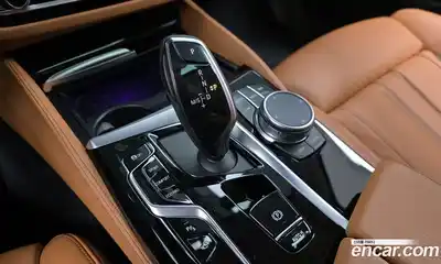 BMW 5-Series 2022 2.0 Автомат в Москве № 621056, миниатюра 9