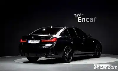 BMW 3-Series 2023 2.0 Автомат в Москве № 621260, миниатюра 2