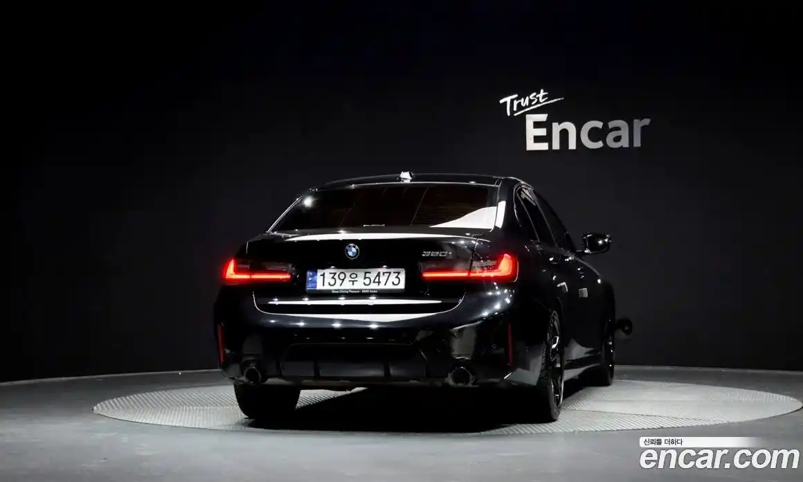 BMW 3-Series 2023 2.0 Автомат в Москве № 621260, фото 4