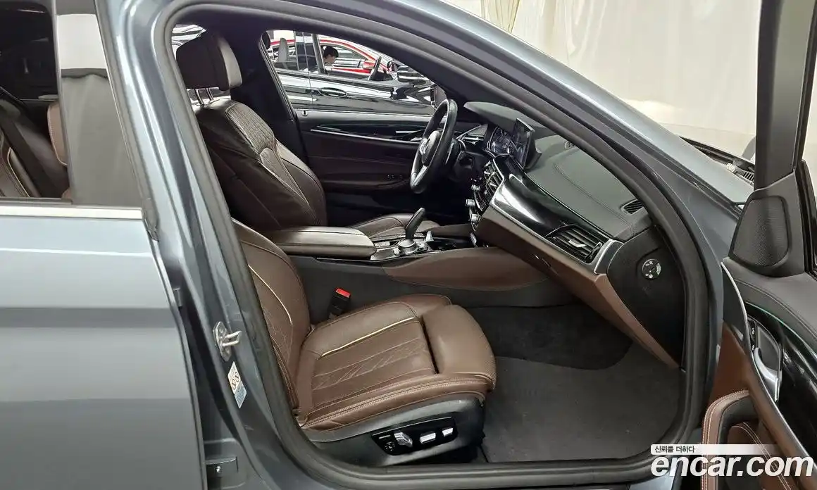 BMW 5-Series 2018 2.0 Автомат в Москве № 621471, фото 11