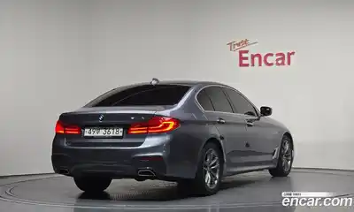 BMW 5-Series 2018 2.0 Автомат в Москве № 621471, миниатюра 2