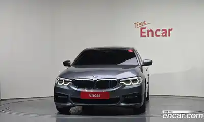 BMW 5-Series 2018 2.0 Автомат в Москве № 621471, миниатюра 3
