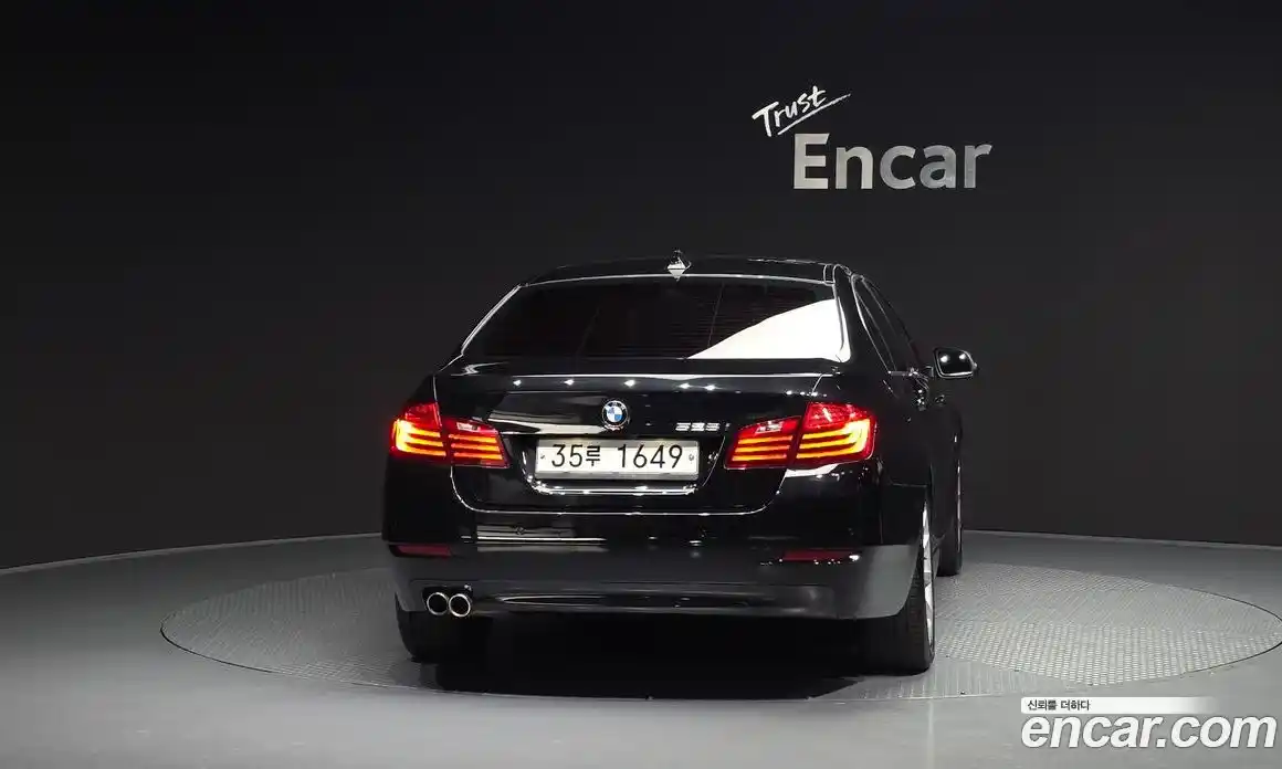 BMW 5-Series 2014 2.0 Автомат в Москве № 621892, фото 4