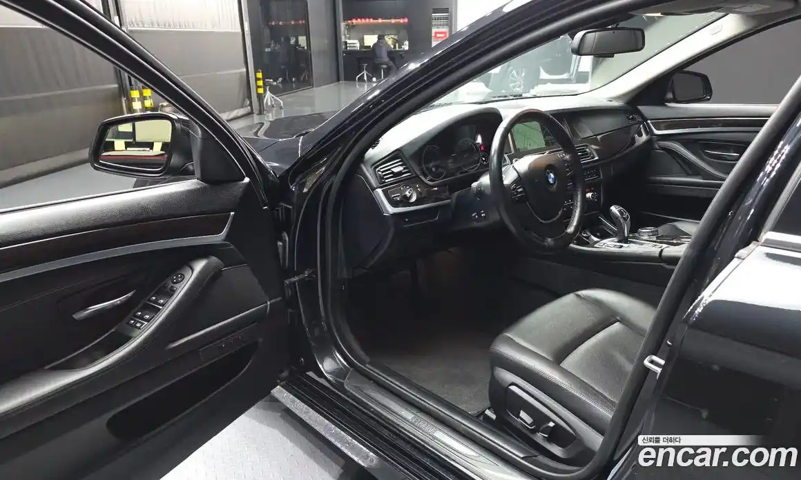 BMW 5-Series 2014 2.0 Автомат в Москве № 621892, фото 10