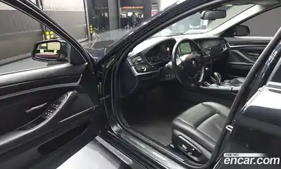 BMW 5-Series 2014 2.0 Автомат в Москве № 621892, миниатюра 10