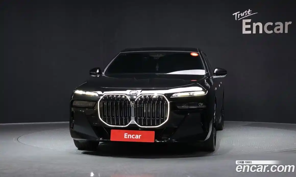 BMW 7-Series 2023 3.0 Автомат в Москве № 621909, фото 3