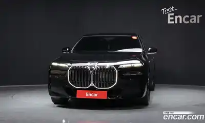 BMW 7-Series 2023 3.0 Автомат в Москве № 621909, миниатюра 3