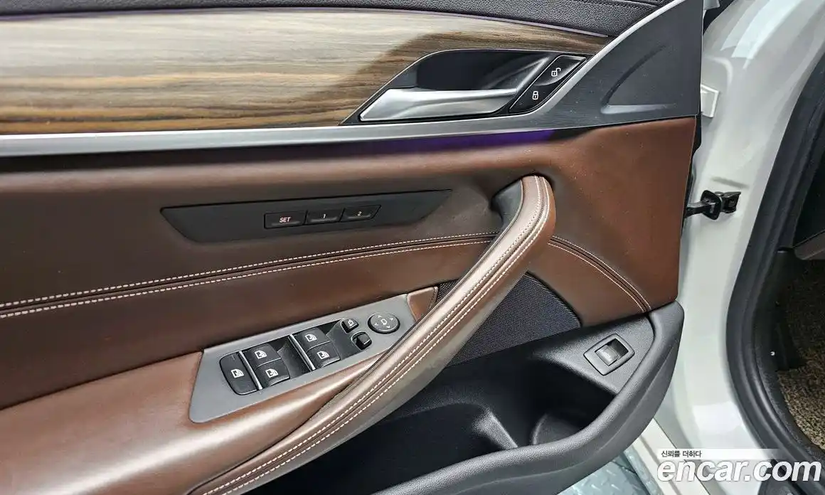 BMW 5-Series 2019 2.0 Автомат в Москве № 622120, фото 16